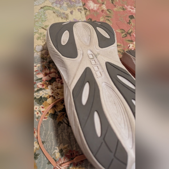 Topo Atmos Road Neutral High Cushion Wide Toe Box women's size 9.5 Euro size 41 - Picture 11 of 11